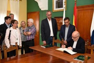 Visita institucional del Cabildo a Valsequillo (Foto TA)